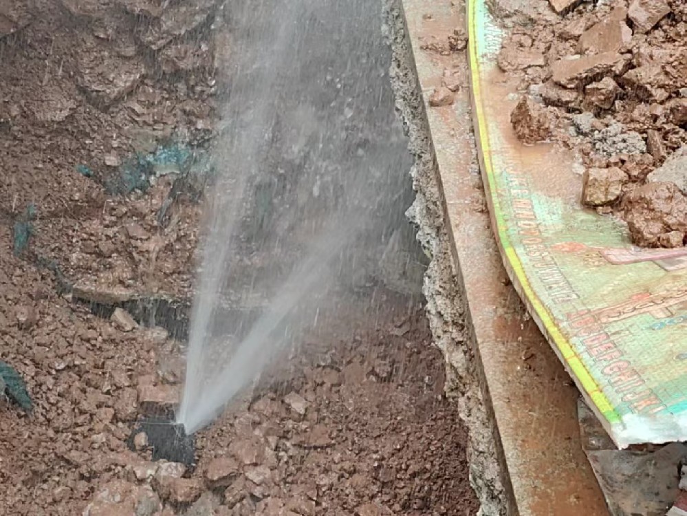 玉树消防水管漏水检测定点开挖